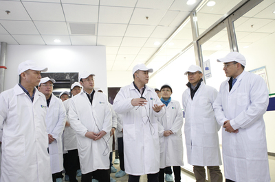 辛國斌赴北京經(jīng)濟(jì)技術(shù)開發(fā)區(qū)調(diào)研智能制造發(fā)展情況